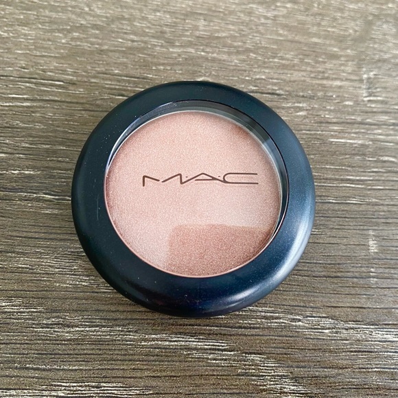 NEW MAC Cream Shell Base Shell - Picture 6 of 7